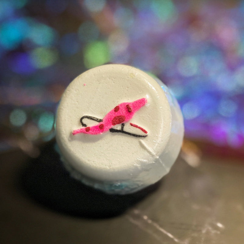 Past Product: Worm in Love Bath Bomb