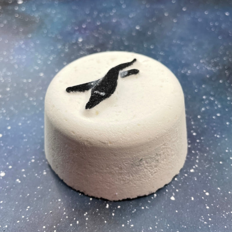 Past Product: Worm on a String Silhouette Bath Bomb