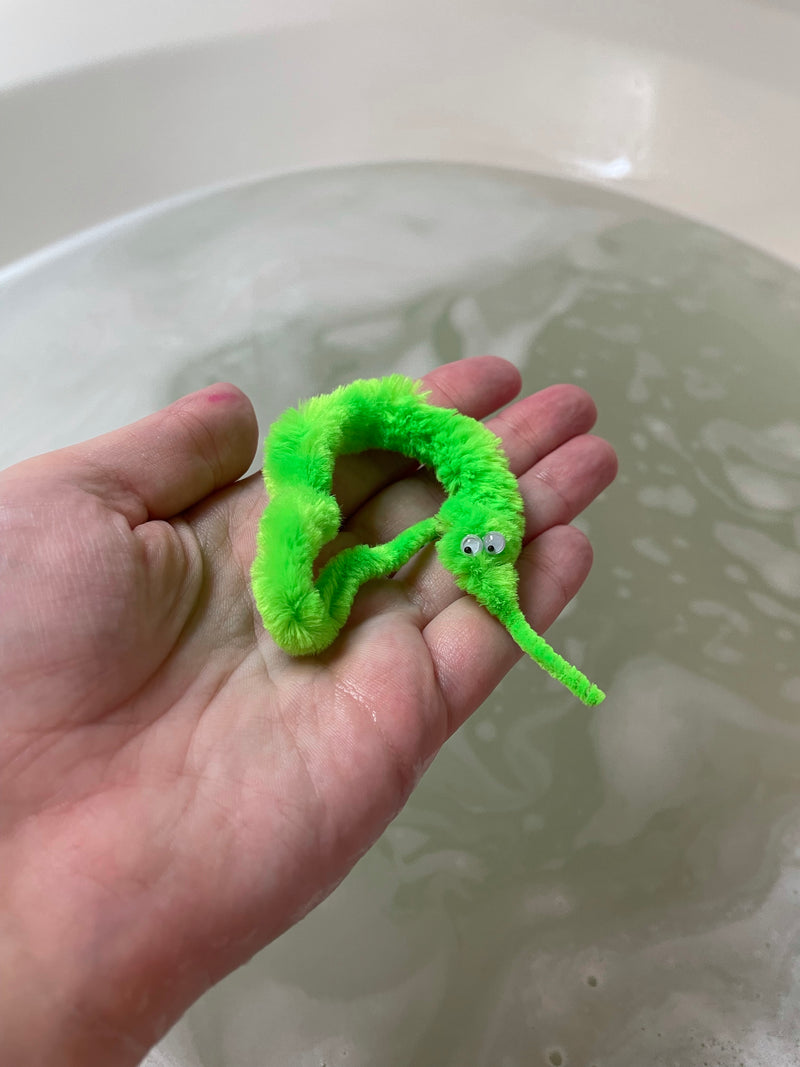 Past Product: Festive Worm on a String Bath Bomb (with worm inside!)